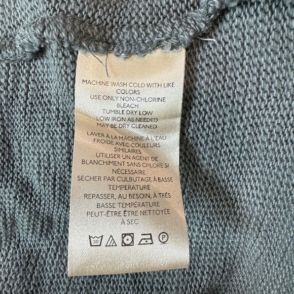 We The Free People Green Long
Sleeve Smocked Snowbell
Babydoll Tunic Sz : XS / S - Picture 7 of 8